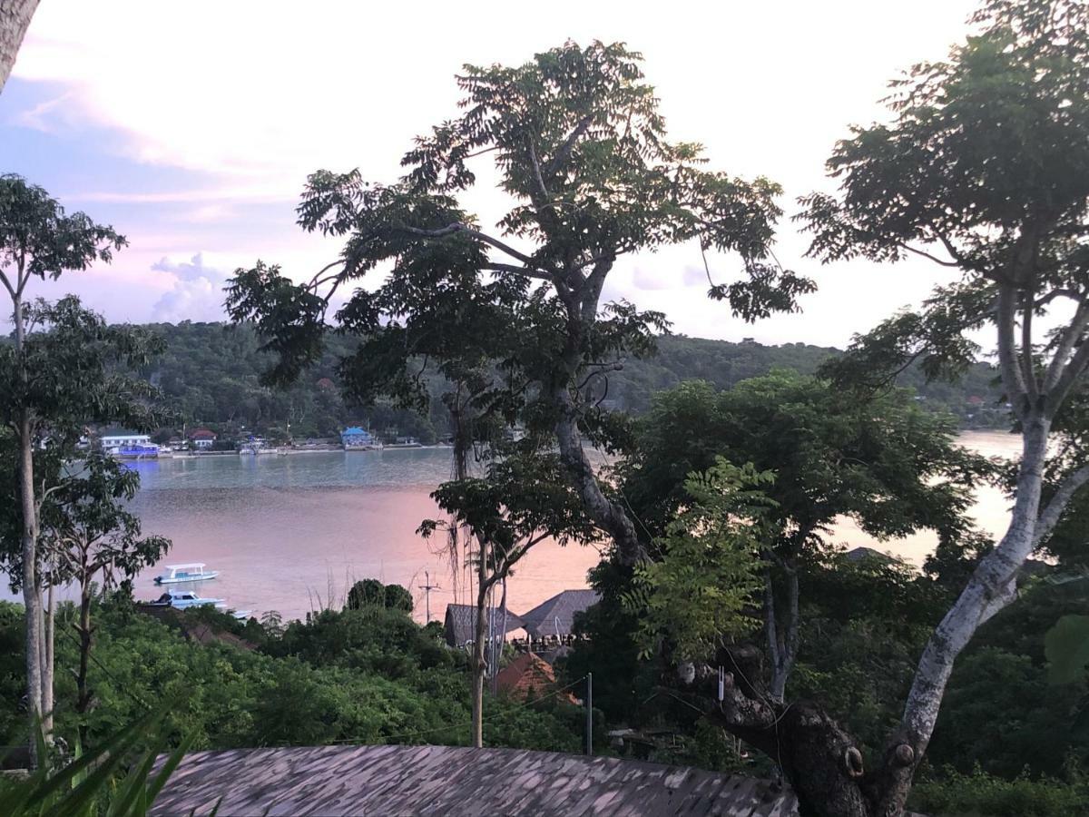 Bong Hostel Nusa Lembongan Eksteriør bilde